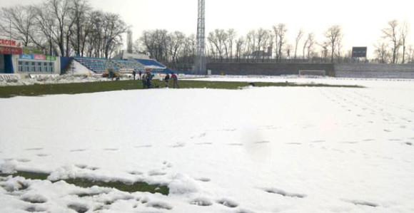 СЛС: Снијег завејао терене, одложено коло!