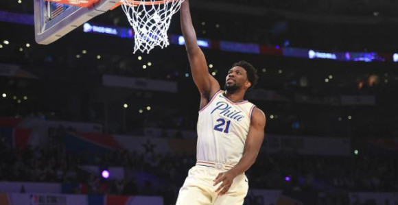 "Smaže" burger, pa napravi dabl-dabl u NBA!