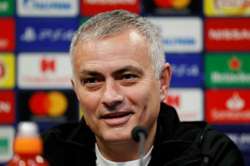 Murinjo traži klub i poručuje: Samo želim mir!