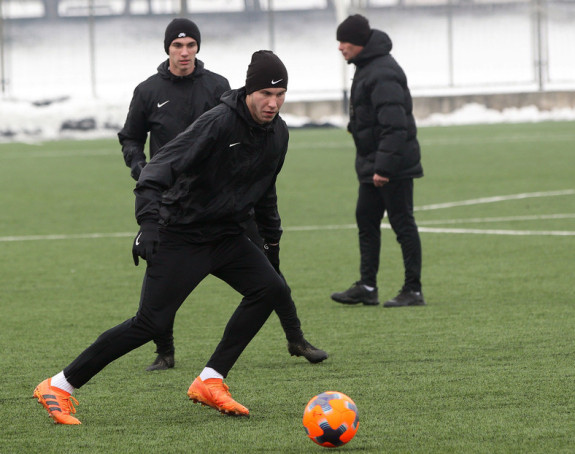 Pavlović o de(r)biju: Volio bih da igram, ali…