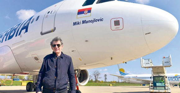 „Er Srbija“ nazvala avion po Mikiju Manojloviću