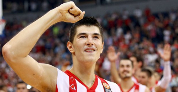 Zvezda s Mitrovićem na Darušafaku?!