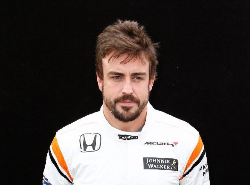 F1: Alonso se malo zaneo...!