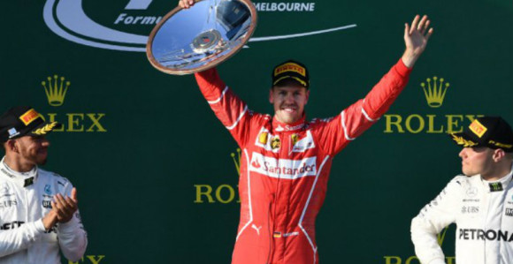 F1: Mercedes napravio grešku, Fetel osvojio Australiju!