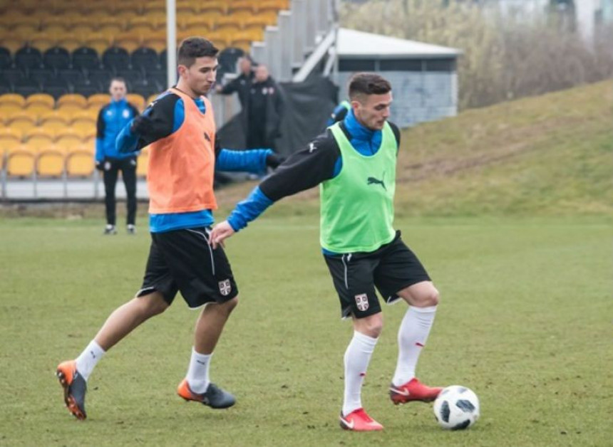 Tadić: Inteligentni smo, još se prilagođavamo!
