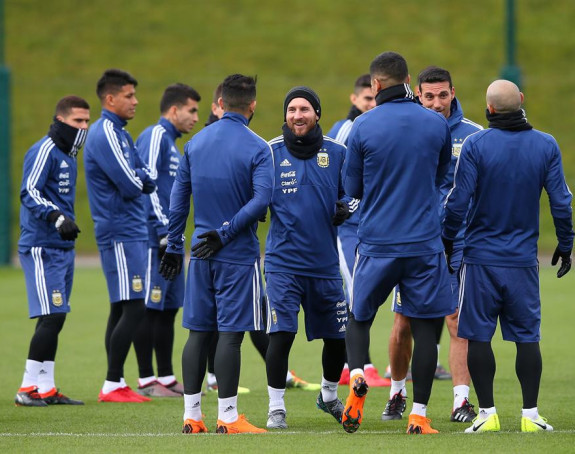 Sampaoli: Mesi ima na glavu prislonjen pištolj...