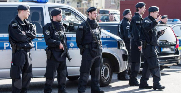 Evakuacije zbog dojave o bombama