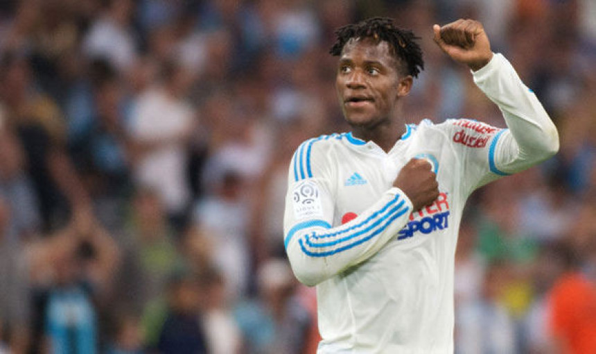 Pada Drogbin rekord: Batšuaji za 40.000.000 evra najbliži Londonu!