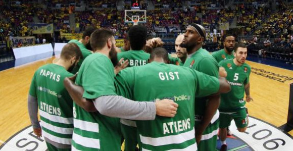 PAO: Igrači odbijaju da putuju autobusom!