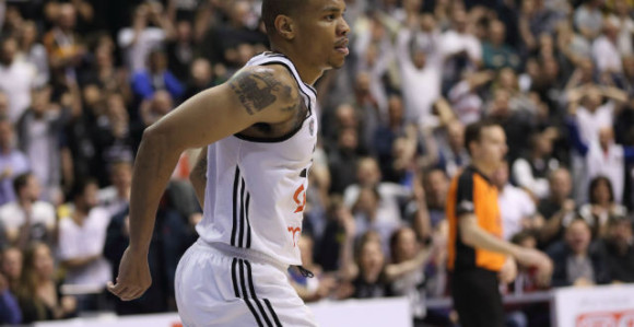 Hečer povrijedio skočni zglob!