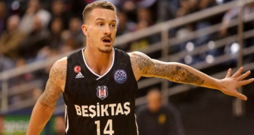 KSBiH o Adamsu: Prvo da potpiše da će igrati...!