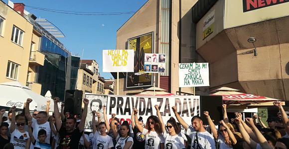 Davor: Obraćanje pred poslanicima