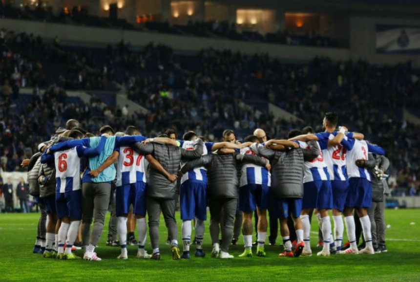 POR: Porto za pet minuta ostao bez pobjede i titule!