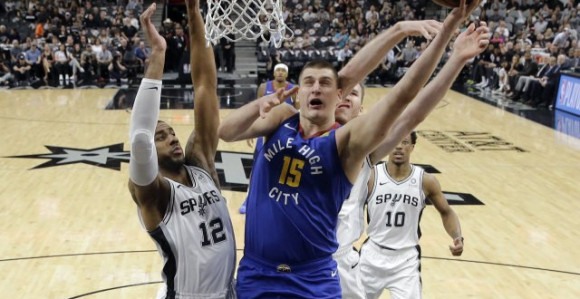 Nadrealni Jokić oborio rekord star 36 godina!