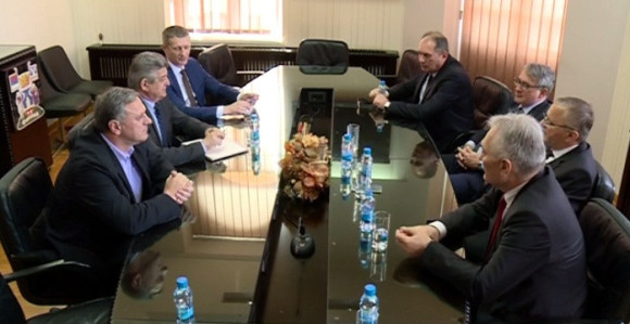 Bosić: Procesuirati političku korupciju