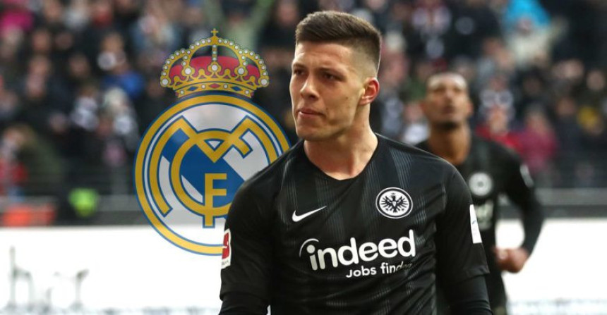 Luka Jović uplašio Real!