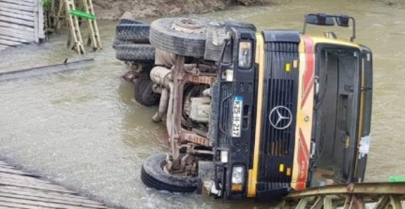 Urušio se most na rijeci Spreči