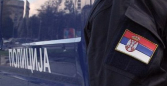 Prevrnuo se kamion pun migranata!
