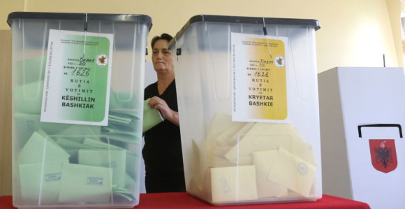 Socijalistima 50 % glasova 