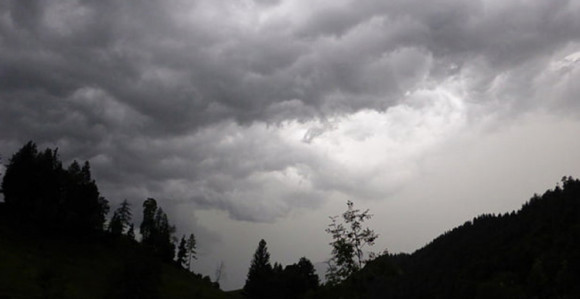 Danas oblačno vrijeme uz kišu