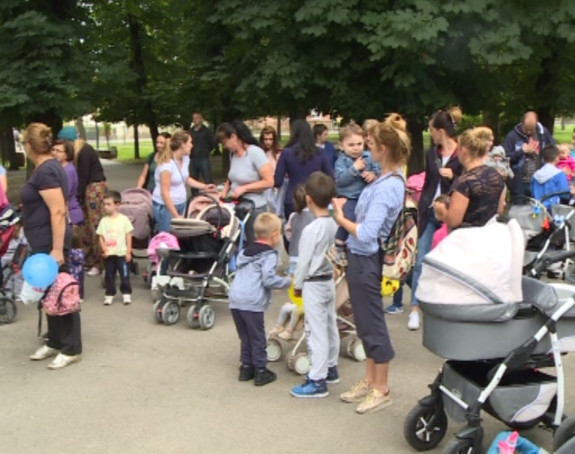 ''Konferencija beba'' u Bijeljini