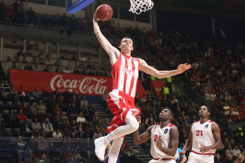 Zvezda čuva "kostur" tima!
