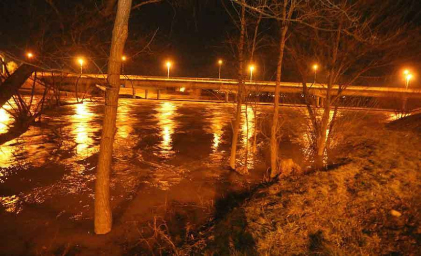 Iz Vrbasa izvukli tijelo muškarca