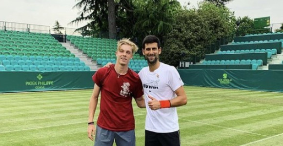 Nole izgubio od Šapovalova!