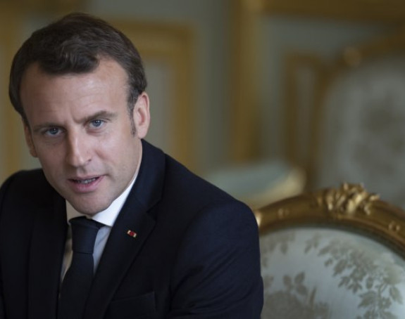 Makron želi da smiri tenzije