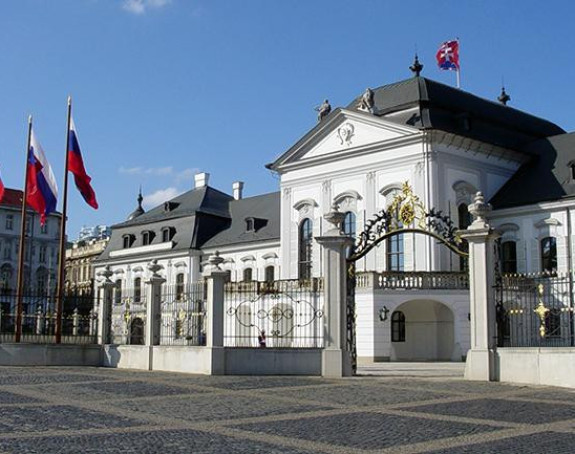 Братислава: Србин упао у Предсједничку палату