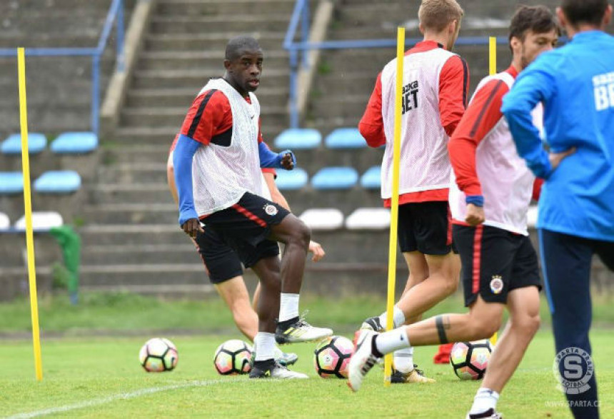 ЛЕ: Спарта на Маракани лансира велика појачања!