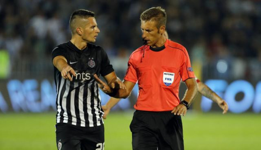Analiza: Da li je Davide Masa sudio na štetu Partizana?