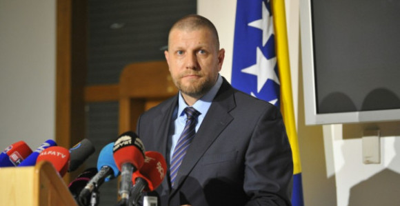 Ismir Jusko spremio ostavku