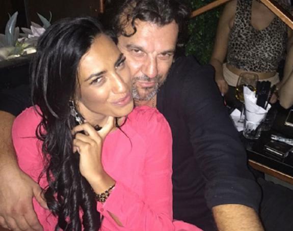 Veza pukla zbog golišavih slika