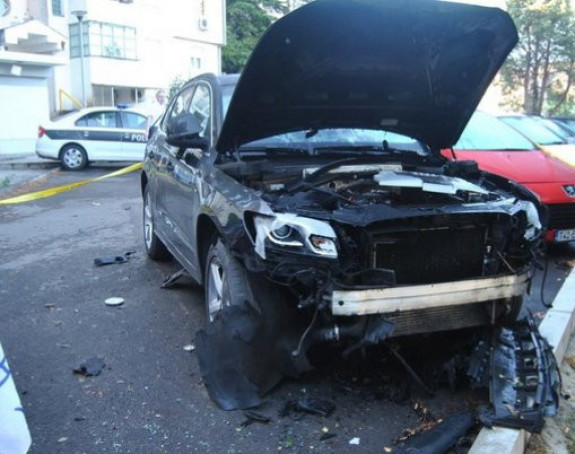 Mostar: Oštećena tri automobila