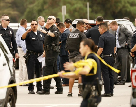 Холивуд: Крвави поход младића