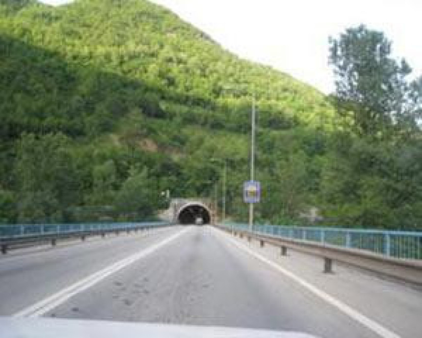 Prekidi u saobraćaju