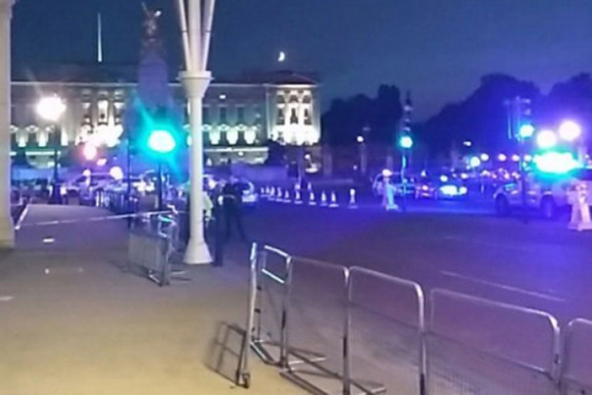 Лондон: Напад на полицију