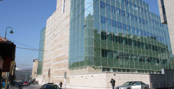 Falsifikatom do radne dozvole?