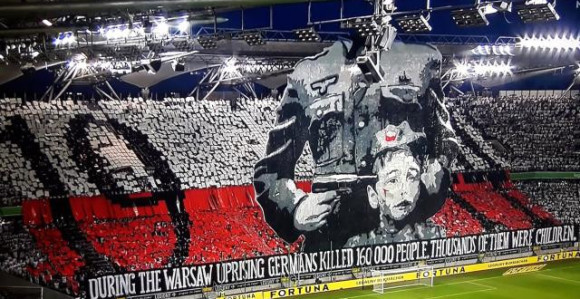 Legionari vs UEFA - nacisti, svinja i 50.000 €!