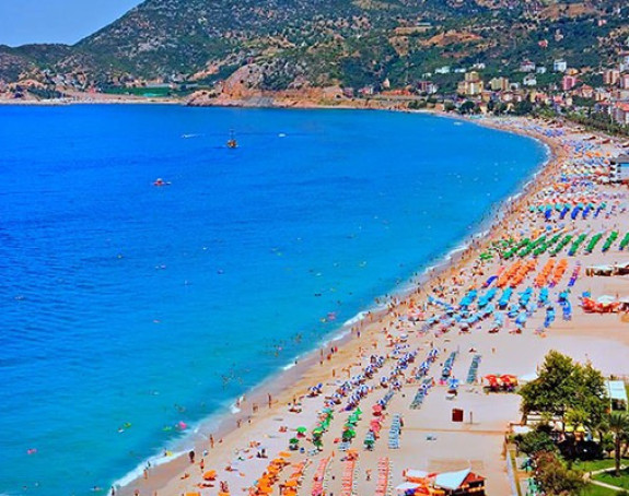 "All Inclusive" iscrpio Tursku