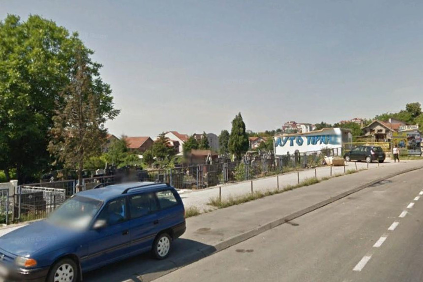 ŠOK U ŽARKOVU: Beba ostavljena u blizini groblja