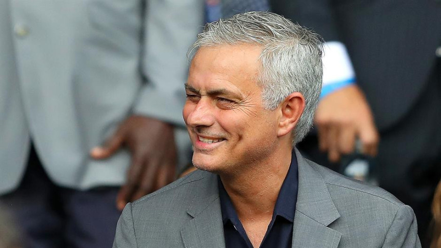 Murinjo "pojačao ton" na telefonu, čeka smjenu Zidana!