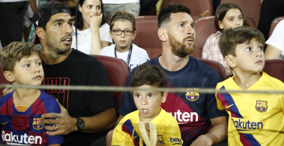 ŠPA: Mesi i Suarez navijali s klincima, a Barsa rešetala!