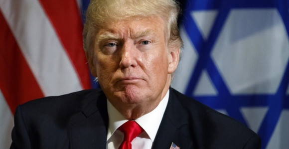 Trump predložio bombardovanje uragana?!