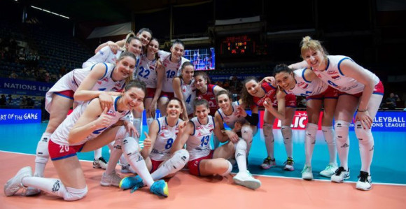 EP: Francuskinje otpisane, Srbija hita ka cilju!