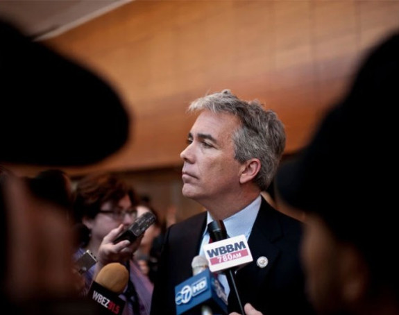 Radio voditelj staje na crtu Donaldu Trampu