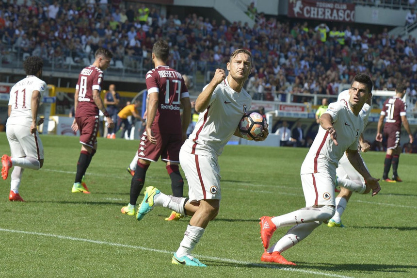 Vječna lista strelaca Kalča - Totijev 250. gol!