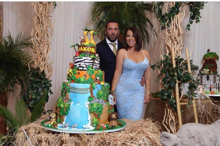 Proslavljaju prvi rođendan Jakova