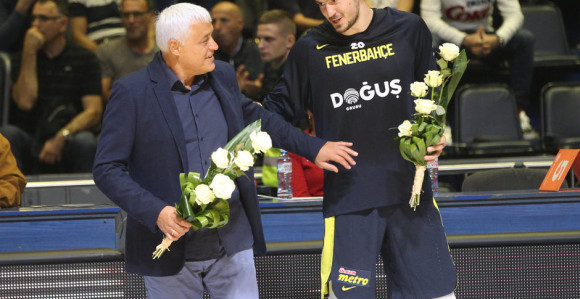 Gudurić: Grobari, hvala vam!